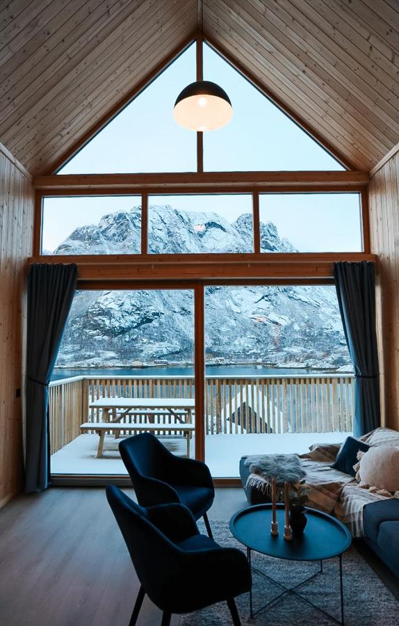 Lofoten Cabins Hopen  エクステリア 写真