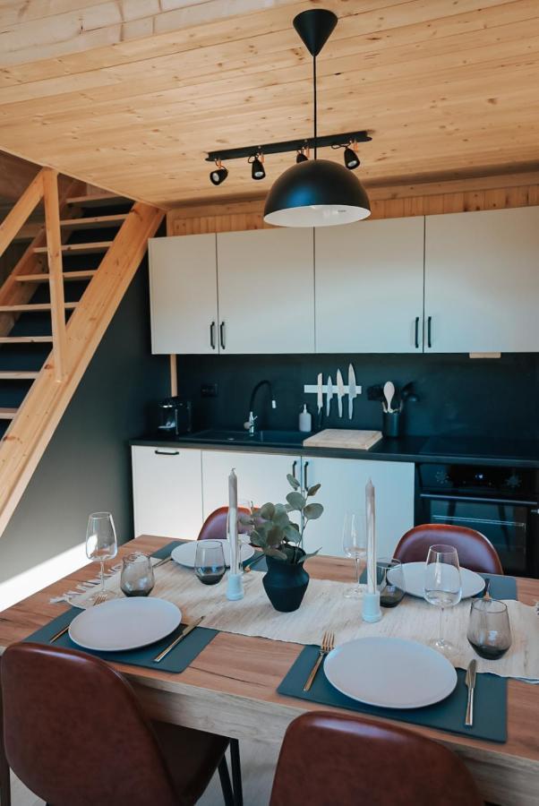 Lofoten Cabins Hopen  エクステリア 写真